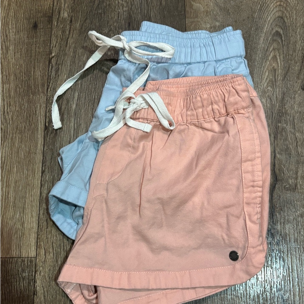 Roxy Women's Athletic Shorts - Light Blue and Pink size small